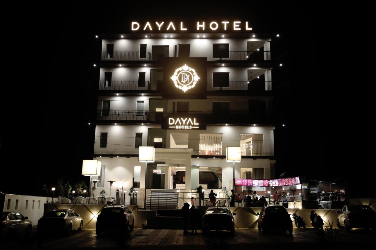 Dayal Hotel Una (Himachal Pradesh) Eksteriør billede